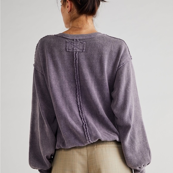 Free People Knit Anyway Wrap Tee Shirt Relaxed Slouchy Fallen Fig Purple L NWT - Picture 2 of 7